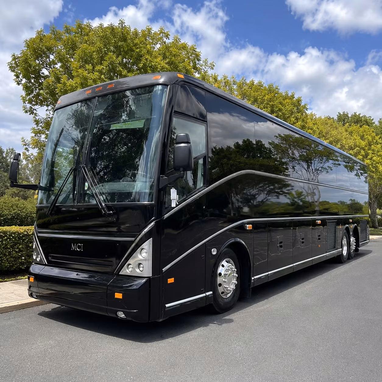 charter buses for plano groups heading to moody center dickies arena and beyond