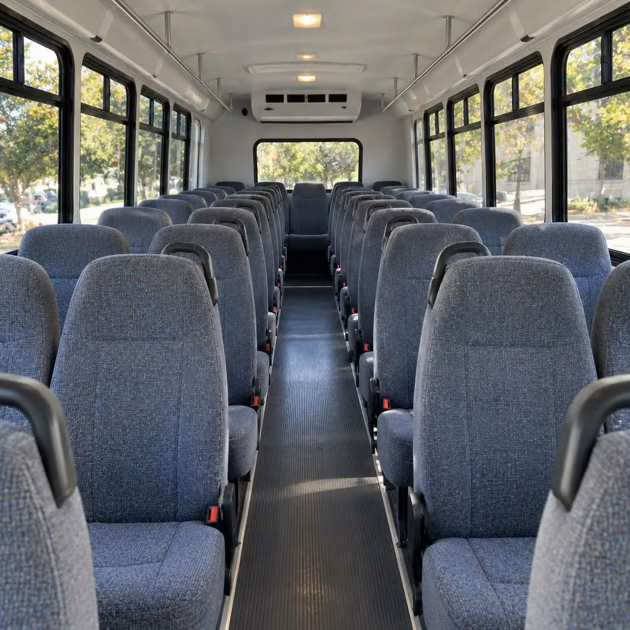 minibus rentals for smaller prom groups in plano