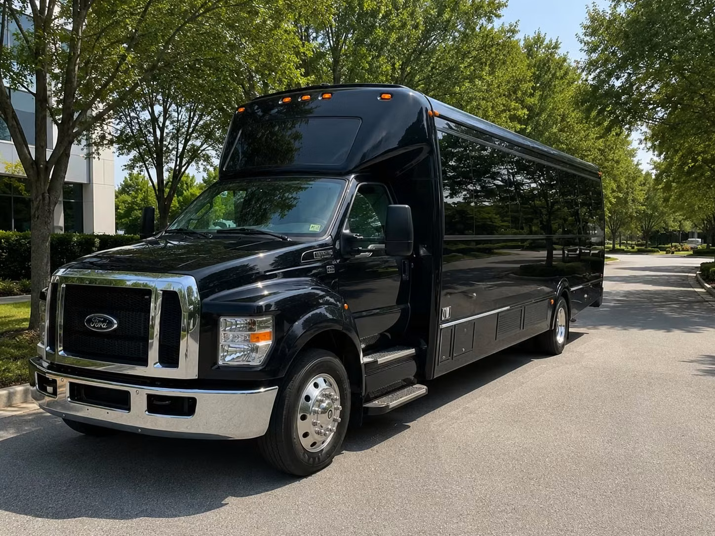 plano groups love renting a party bus to deep ellum and uptown dallas shows