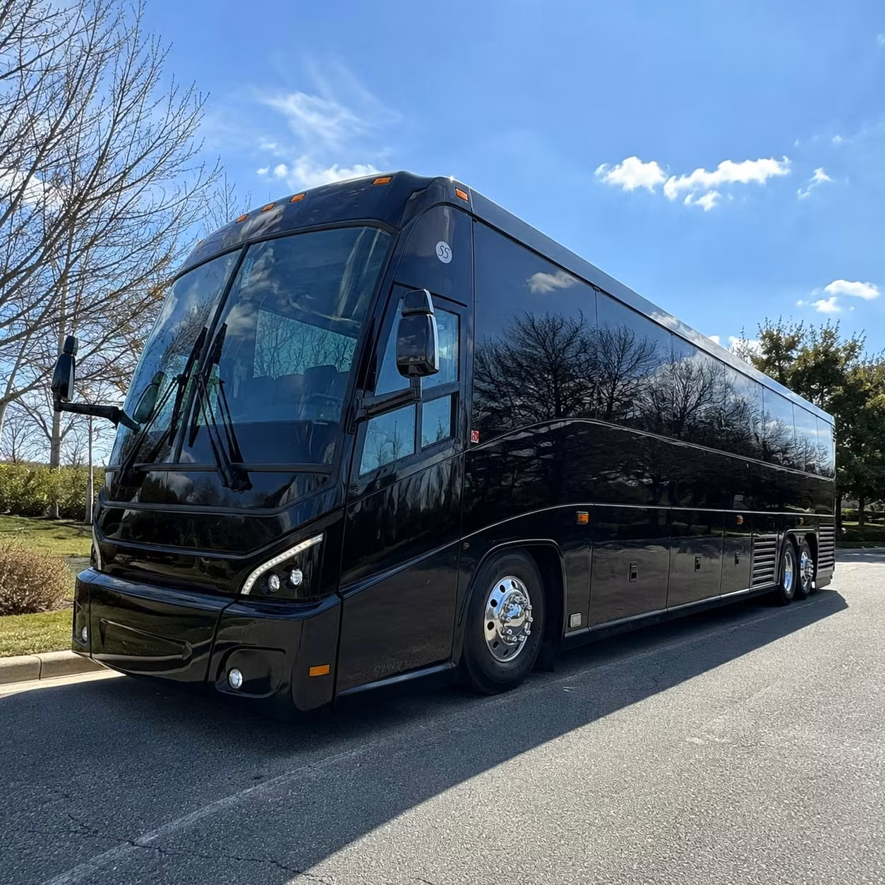 shuttle your plano team between legacy west legacy business park and remote parking lots